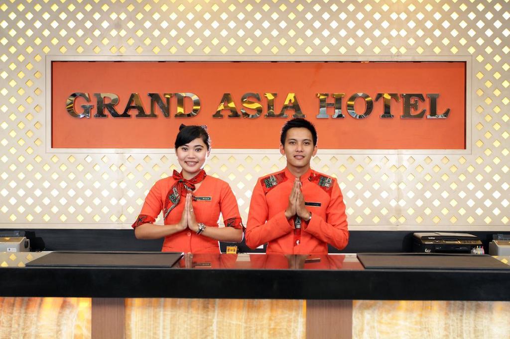 Grand Asia Hotel Макасар Экстерьер фото