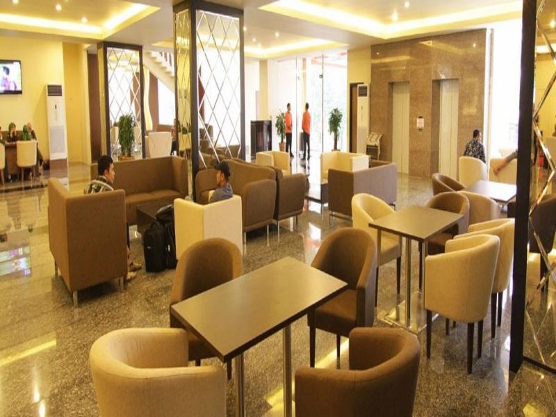 Grand Asia Hotel Макасар Экстерьер фото