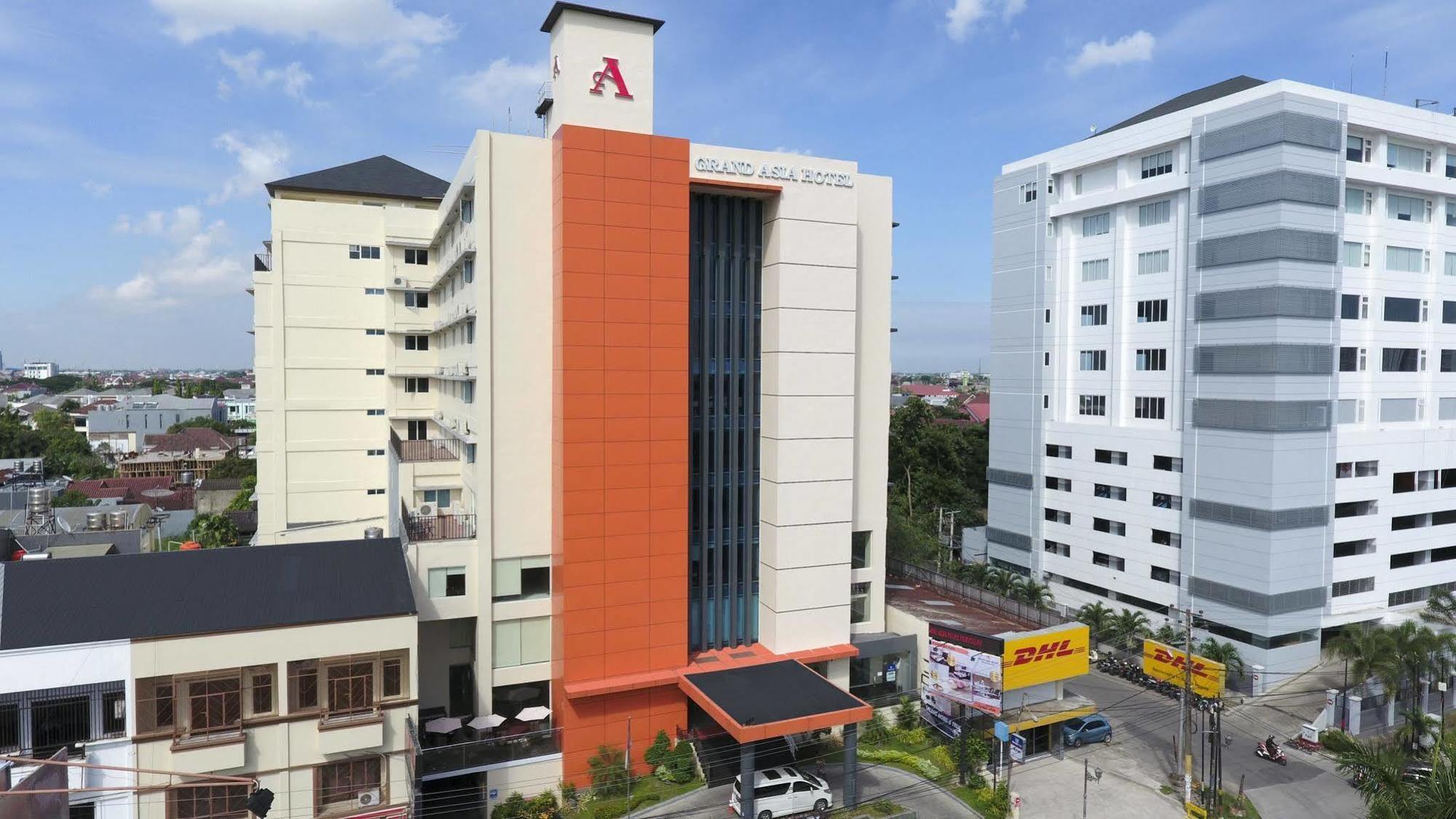 Grand Asia Hotel Макасар Экстерьер фото